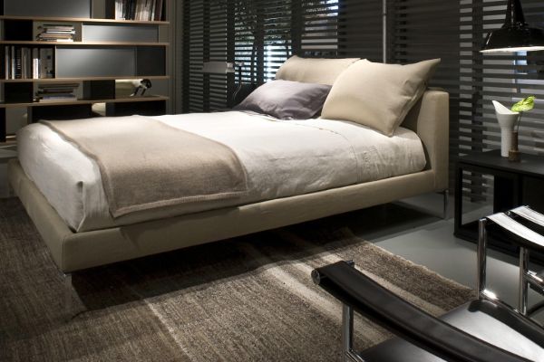 Moov Bed Cassina